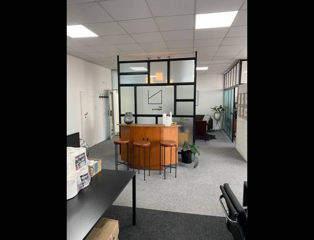 111M² OFFICE TO LET IN MELROSE ARCH